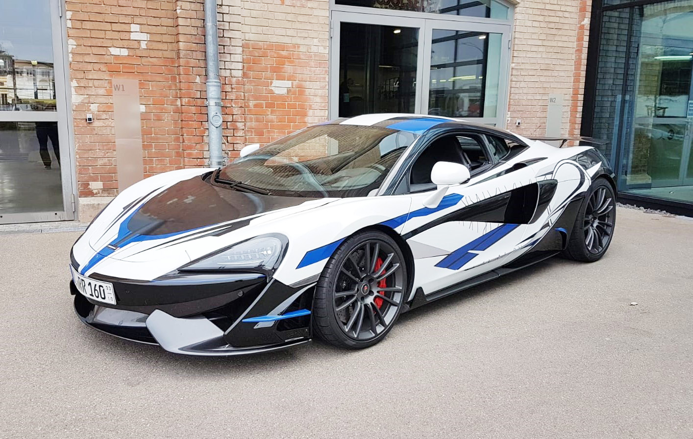 McLaren 570S